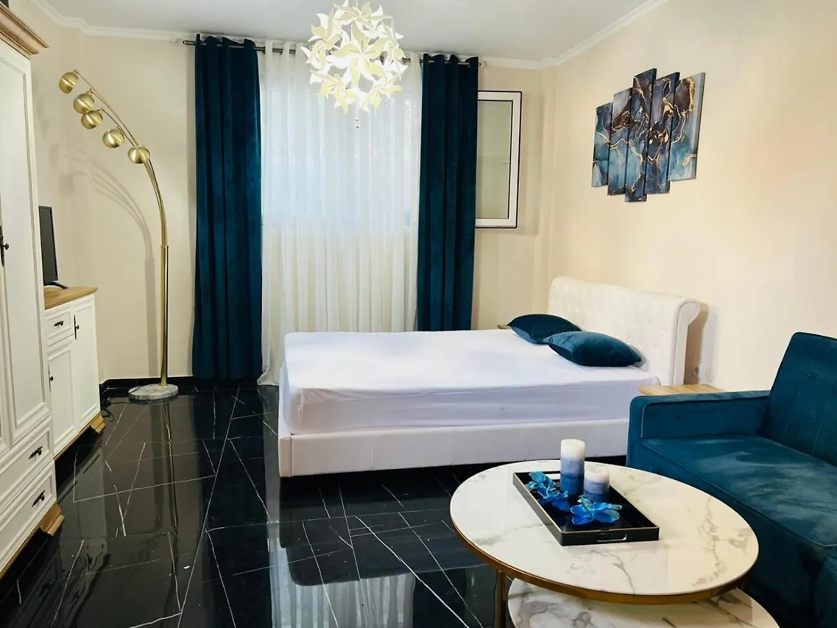 Valery Apartments Pefkochori Hotel